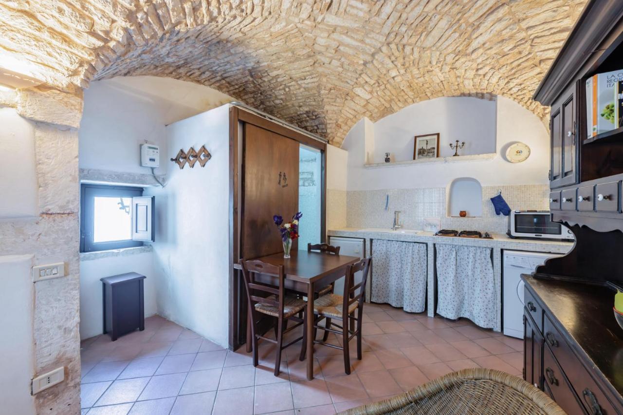 Appartement La Mansarda Di Martina By Rentbeat à Martina Franca Extérieur photo